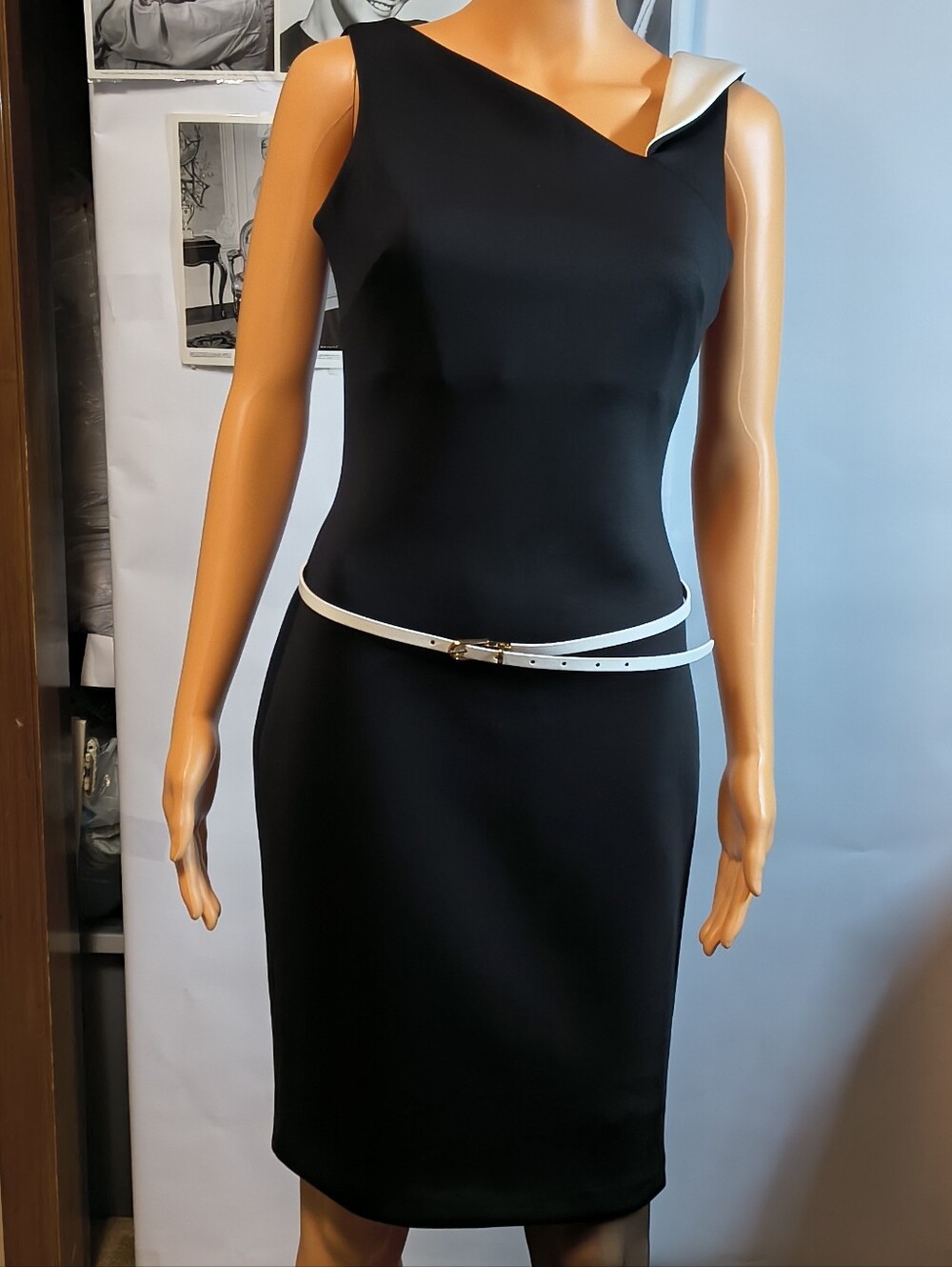 Calvin Klein Black White Asymmetrical Sheath Dress Size 2 Belt
